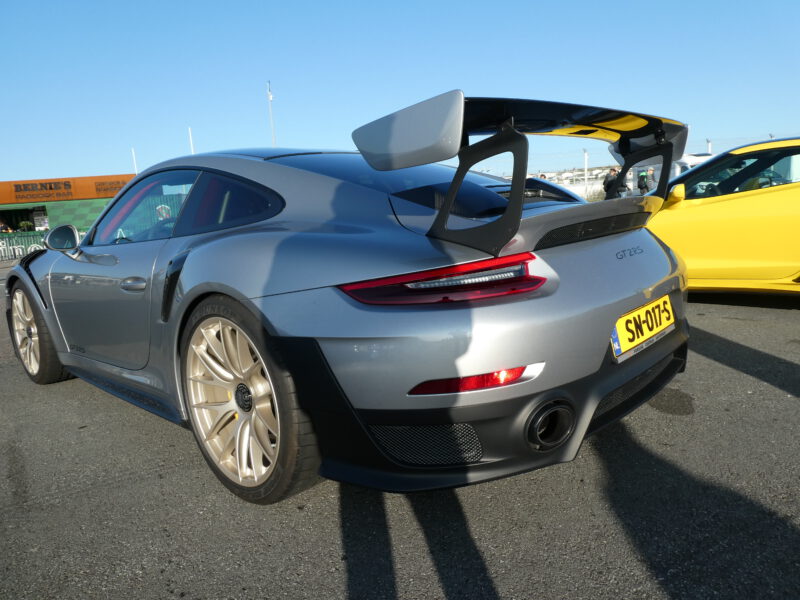 porsche 911 zandvoort carlive