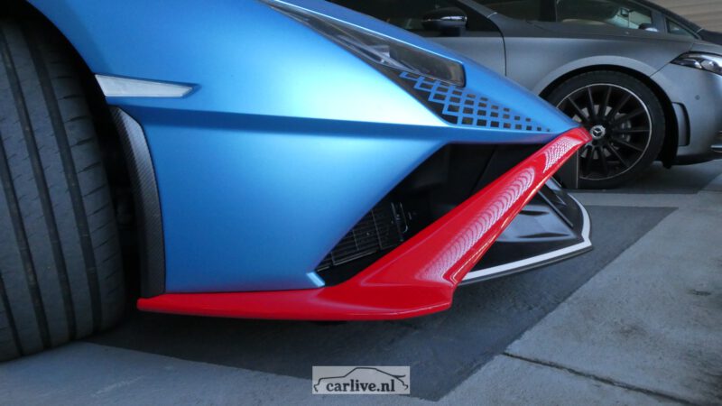 Lamborghini Huracan STO carlive carspot