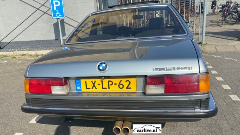 achterzijde BMW 635csi