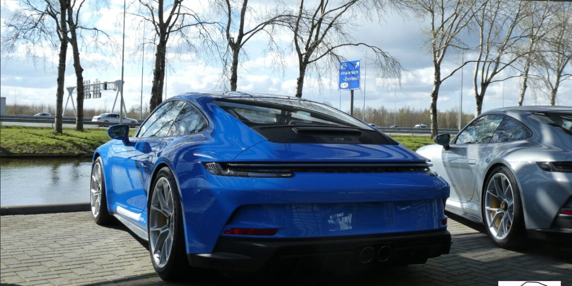 achterzijde porsche gt3 blauw AC touring