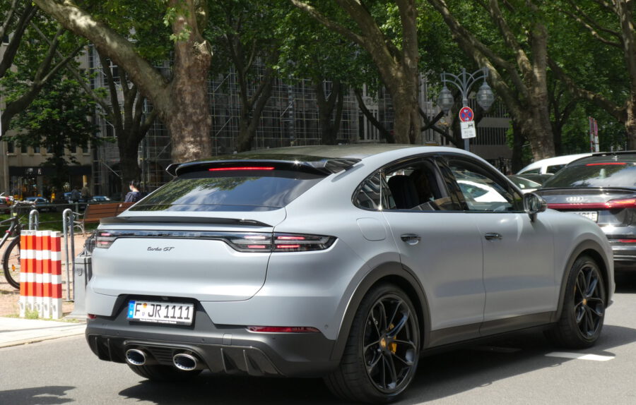 porsche gt cayenne in dusseldorf