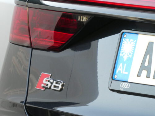 type plaatje audi s8