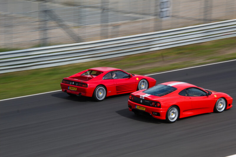 348TB + 360 Modena op circuit Zandvoort