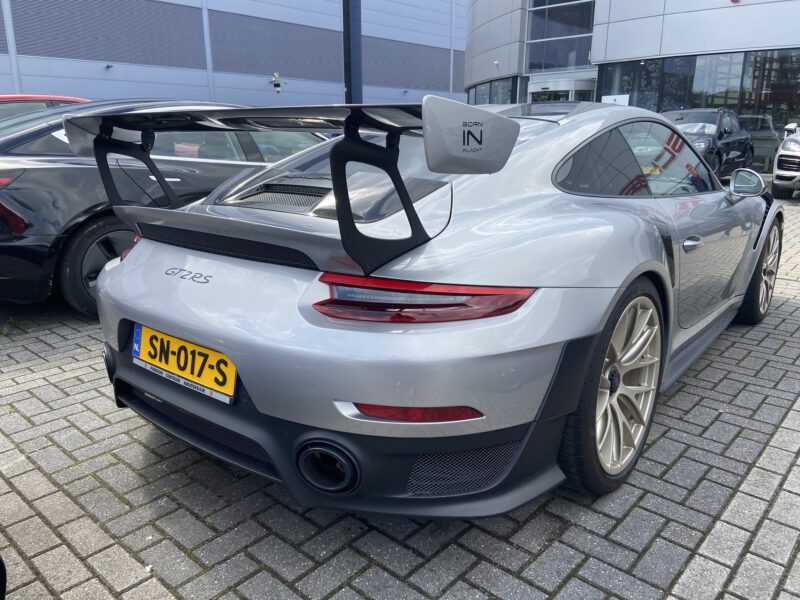 Prachtige carspot van Porsche GT2RS