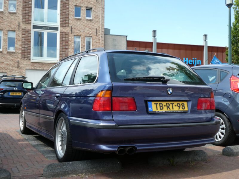 Youngtimer Alpina B10 4.6 gespot